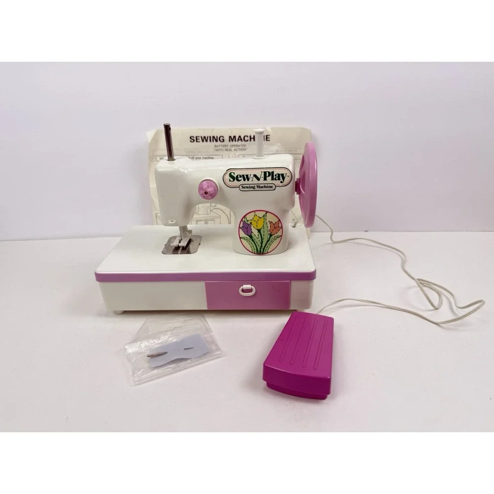 Vintage Sew-N-Play Toy Sewing Machine Model 456 - 1990s Battery Operated
